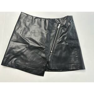 Zara Womens Size Small Black Faux Leather Mini Skirt Zipper Moto